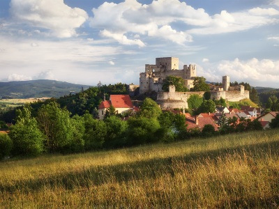 Rabi castle --- Hrad Rábí